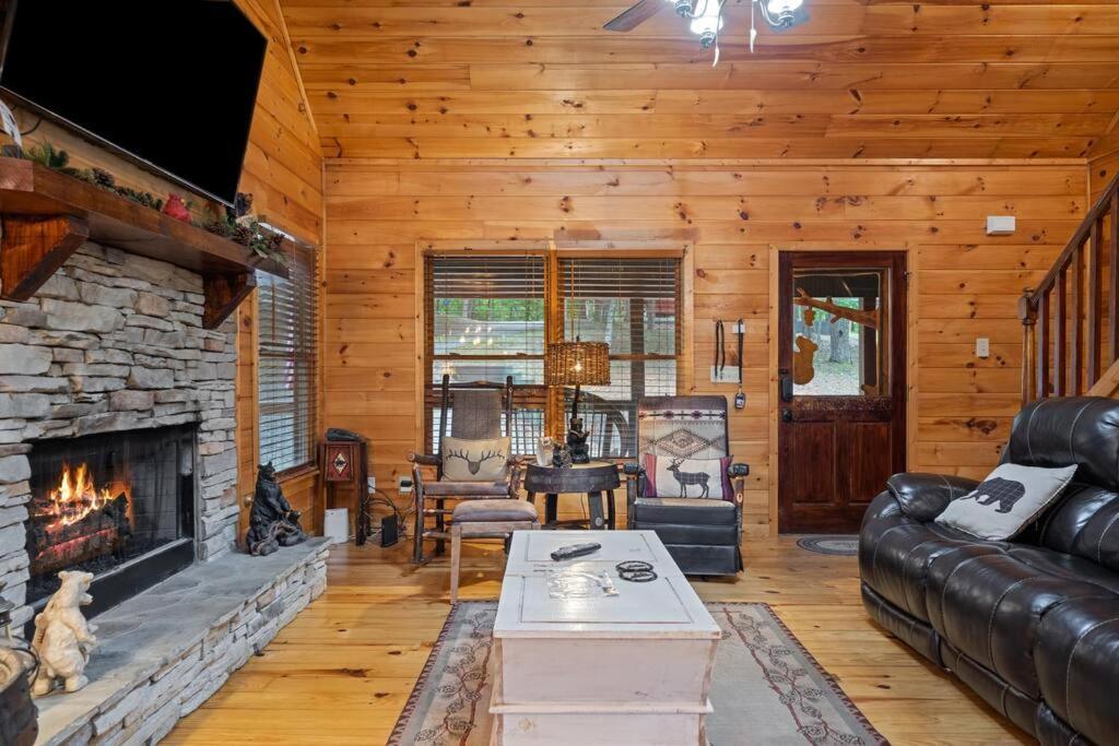Lakeside Retreat Hot Tub Fishing Hiking Ellijay Extérieur photo