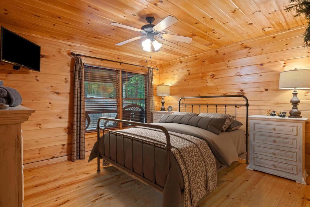 Lakeside Retreat Hot Tub Fishing Hiking Ellijay Extérieur photo