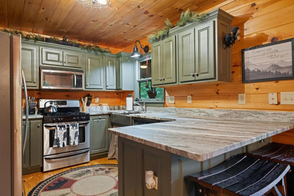 Lakeside Retreat Hot Tub Fishing Hiking Ellijay Extérieur photo