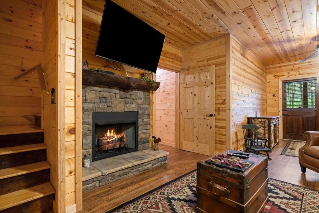 Lakeside Retreat Hot Tub Fishing Hiking Ellijay Extérieur photo