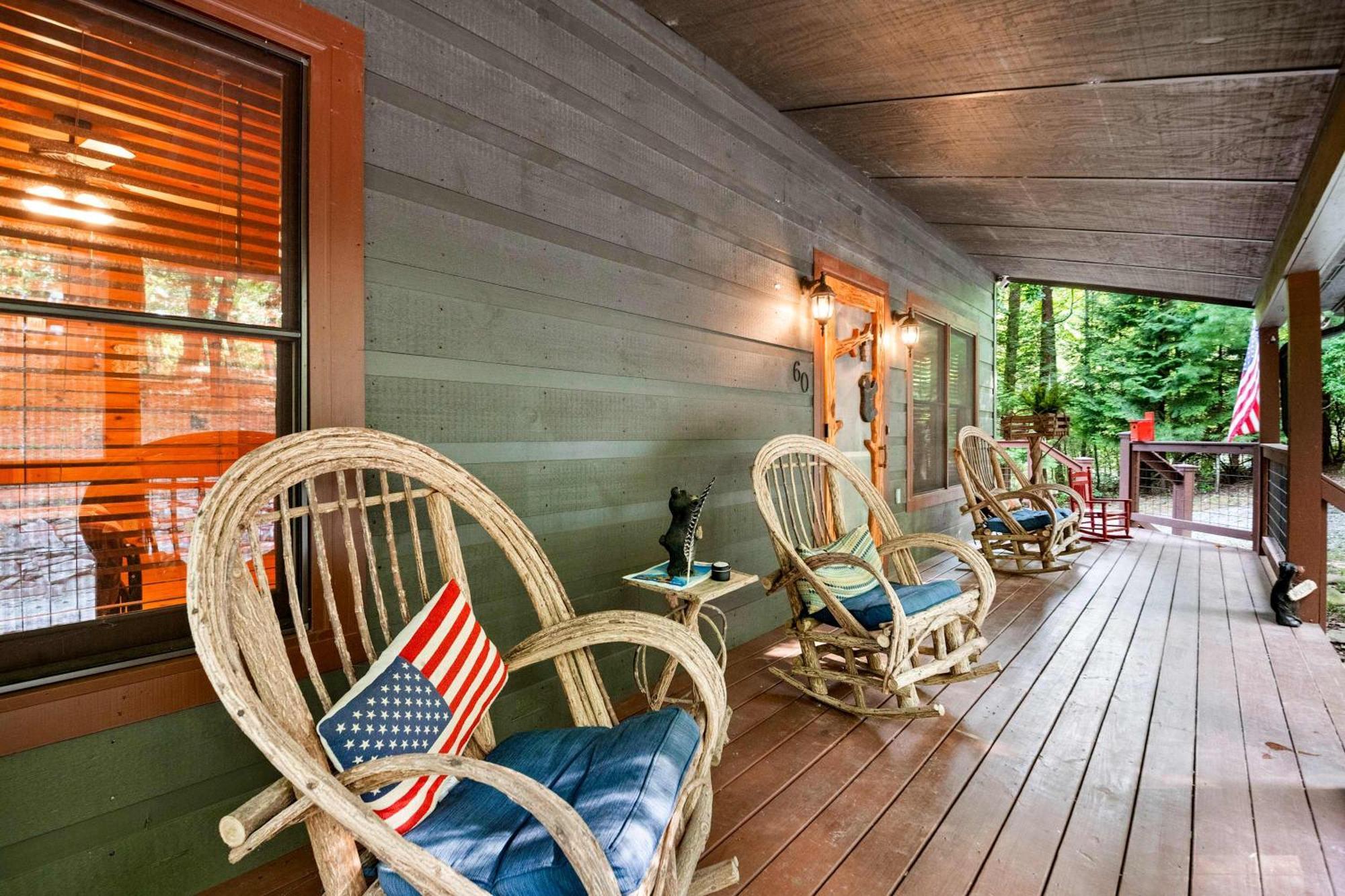 Lakeside Retreat Hot Tub Fishing Hiking Ellijay Extérieur photo